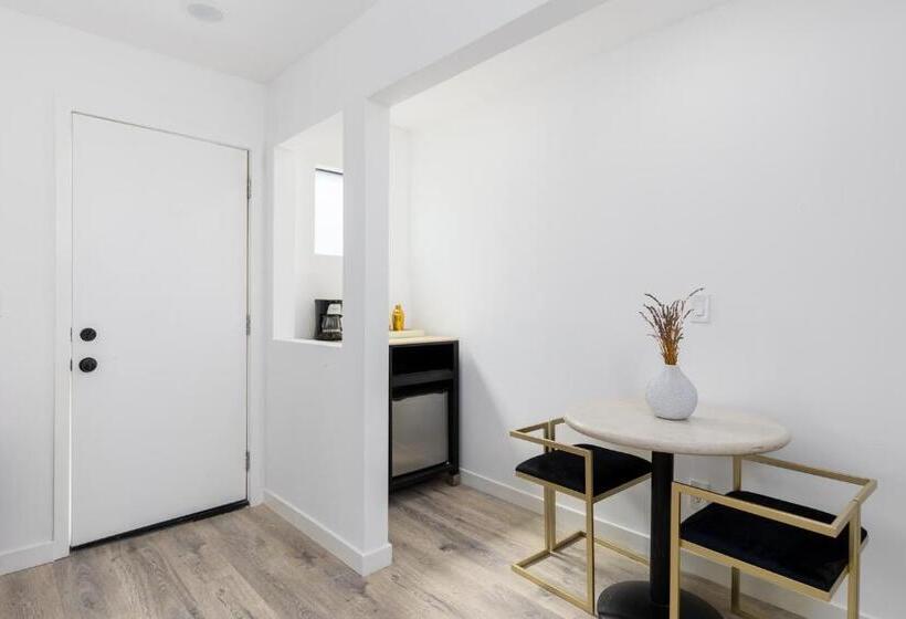 Standard-huone, Sunny Studio In The Heart Of Venice   B