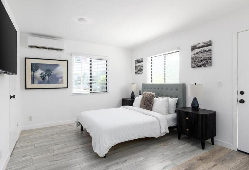 Standard-huone, Sunny Studio In The Heart Of Venice   B