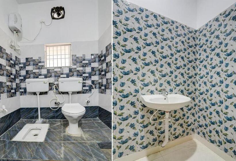 三人经典房间, Oyo Flagship Morya Classic