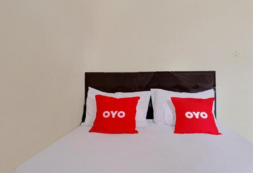 Номер Deluxe, Oyo Life 92685 Kost Arimbi