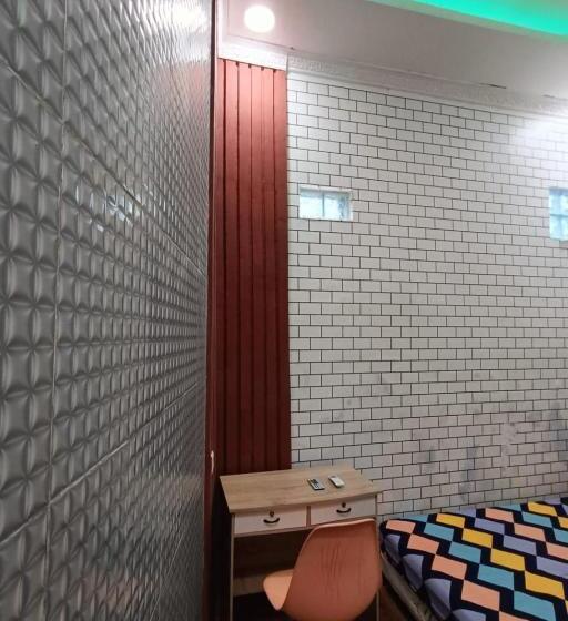 スタンダードルーム, Oyo Life 92977 Neba Kost Aesthetic