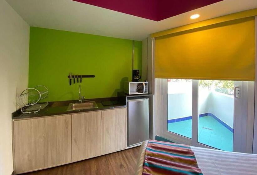 سوئیت با بالکن, Estancias Vive Mx Cuauhtémoc