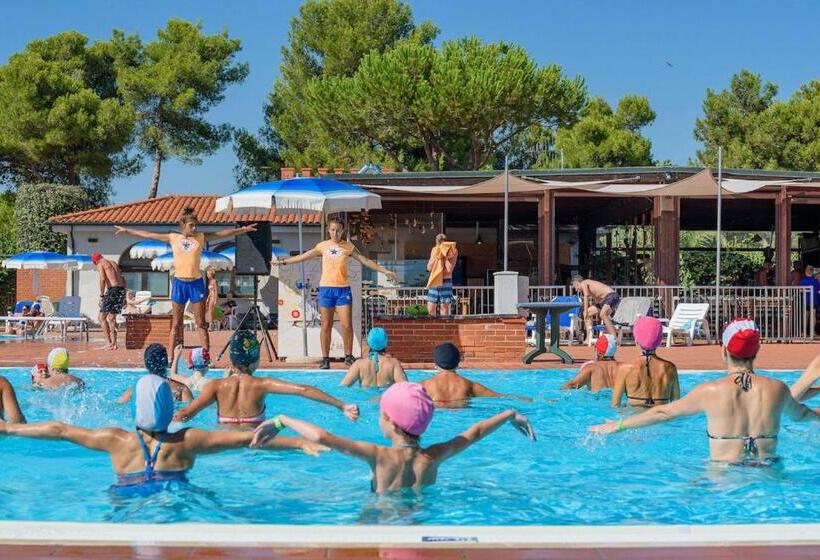 침실 1개 아파트, Isa Appartament Plus With Mezzanine, 4 Beds, Air Conditioning And Private Outdoor Area In Village Wi