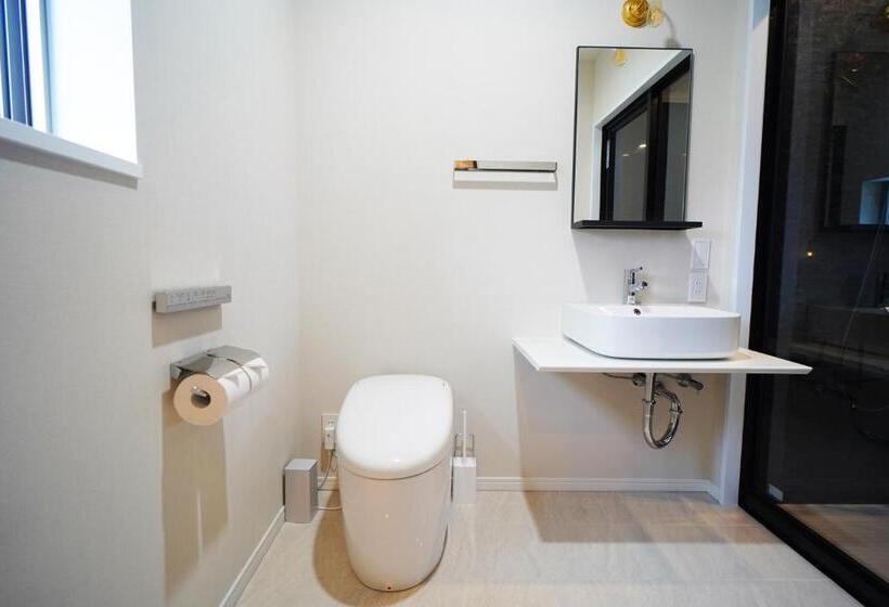 غرفة ديلوكس ثلاثية, Etcetera Guest House