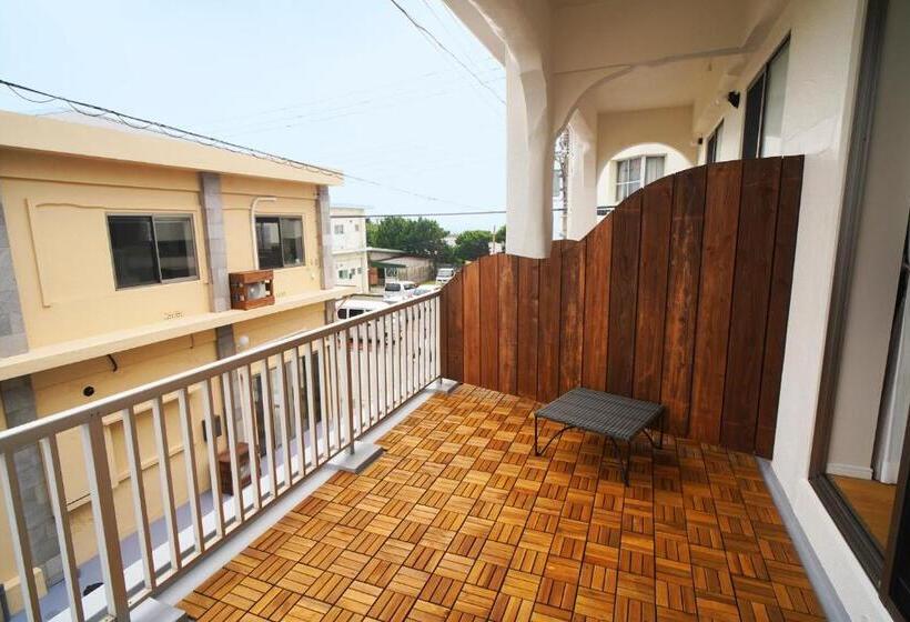 غرفة ديلوكس ثلاثية, Etcetera Guest House