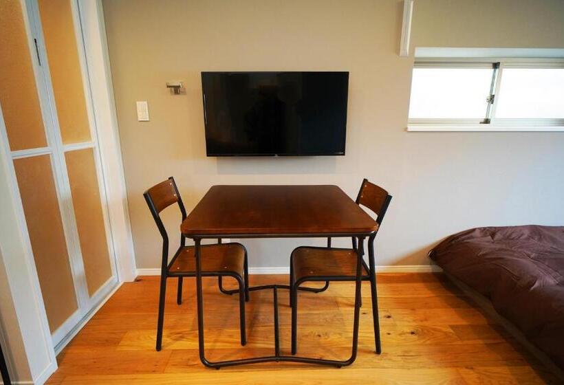 غرفة قياسية ثلاثية, Etcetera Guest House