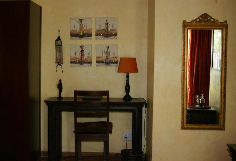 غرفة قياسية مطلّة علي الحديقة, Lakeside Guesthouse