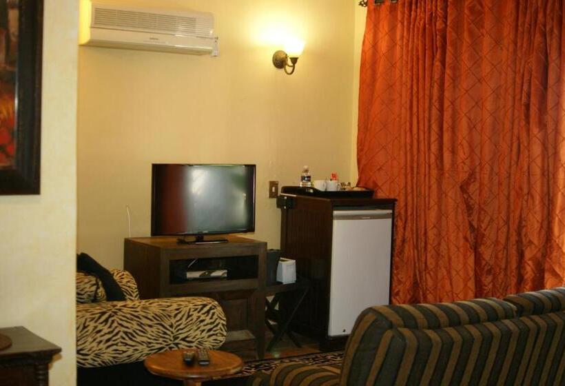 Номер Стандарт Вид на Сад, Lakeside Guesthouse
