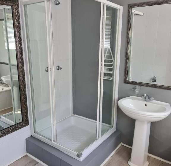 غرفة قياسية ذات إطلالة, Lakeside Guesthouse