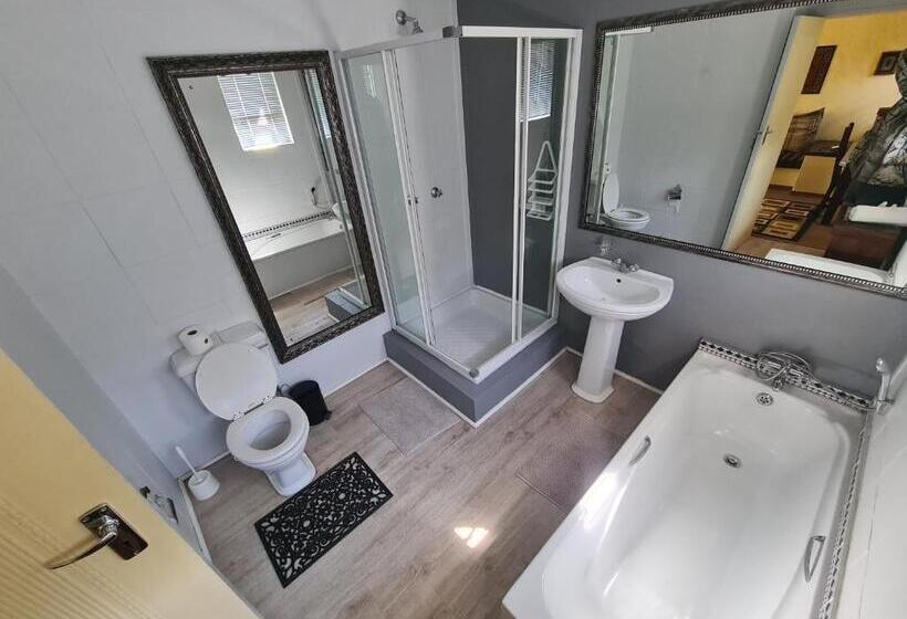 Номер Стандартный с Видом, Lakeside Guesthouse
