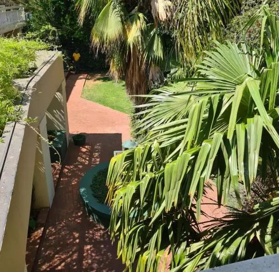 レイクビューデラックスルーム, Lakeside Guesthouse