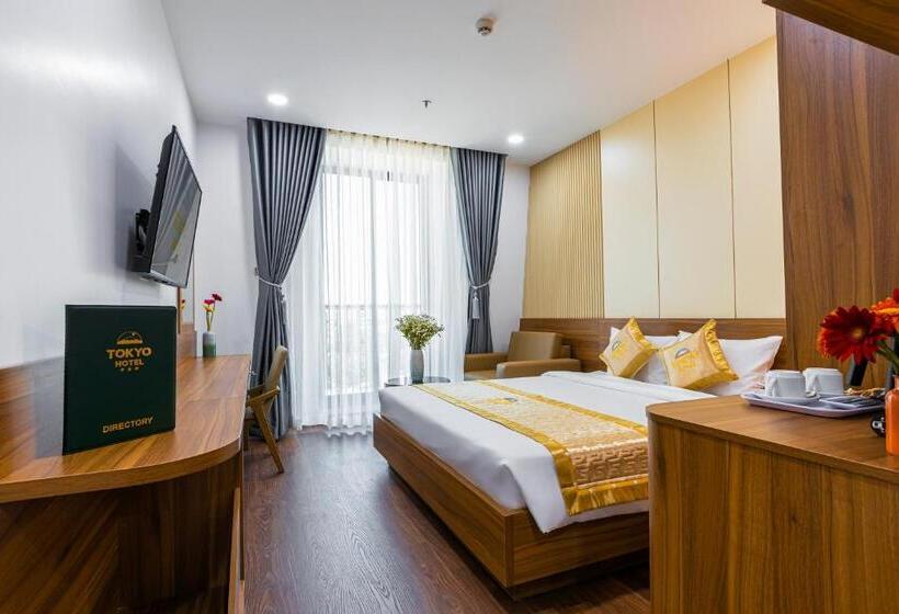 اتاق لوکس با تخت بزرگ, Tokyo Hotel Phan Rang