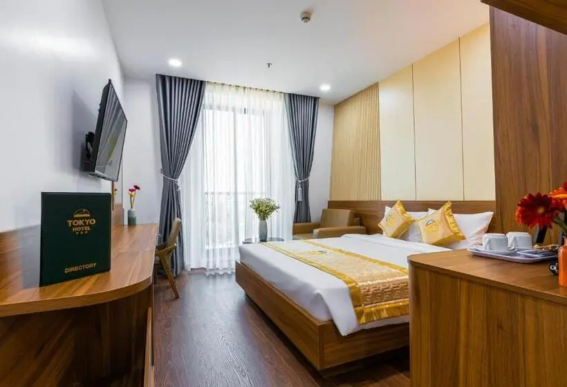 اتاق لوکس با تخت بزرگ, Tokyo Hotel Phan Rang