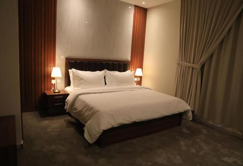 キングサイズベッドのデラックススイート, بريفير للأجنحة الفندقية Privere Hotel Suites