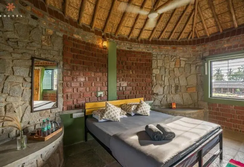 Deluxe-huone, Zostel Hampi