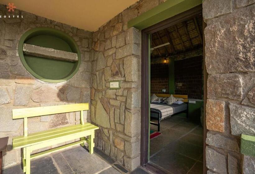 חדר דלוקס, Zostel Hampi