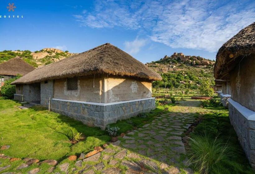 בקתה, Zostel Hampi