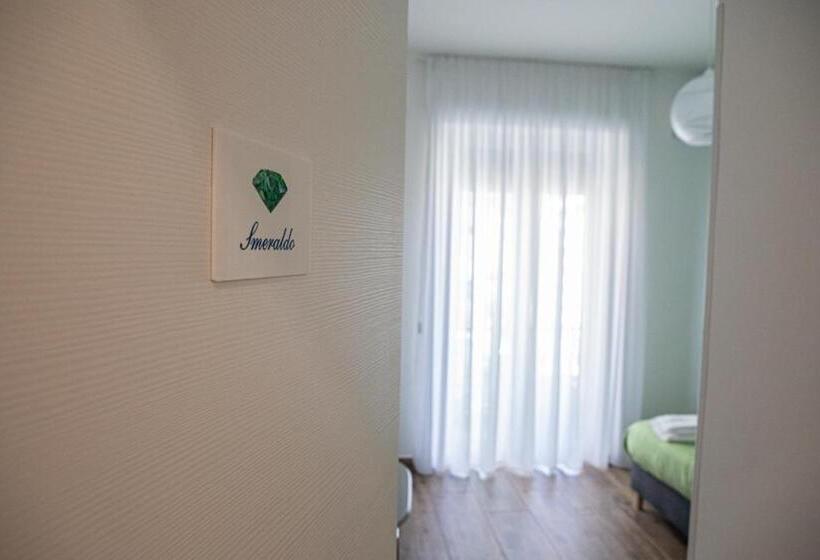 اتاق استاندارد با بالکن, B&b Pietre Preziose