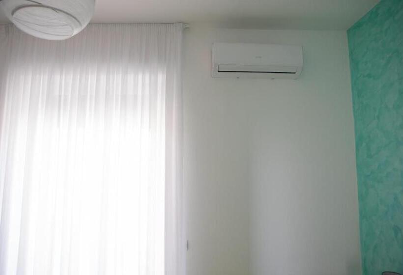 اتاق استاندارد با بالکن, B&b Pietre Preziose