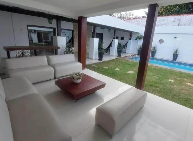 اتاق استاندارد با چشم‌انداز استخر, Guajira Hostel Scz