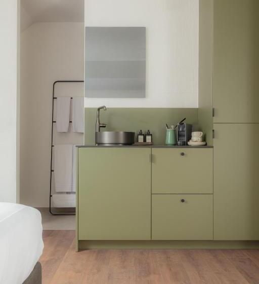 디럭스 스튜디오, Gare 55