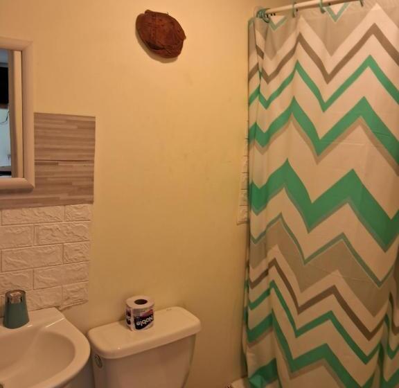 プールビュースタンダードルーム, Granja Lo Zarate