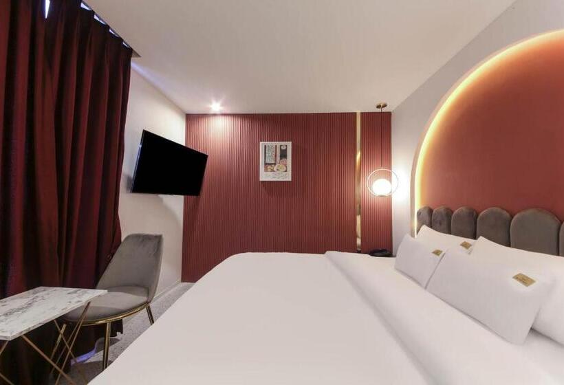 스탠다드 룸, Nd 1226