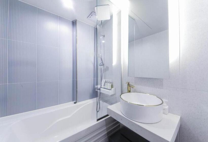 디럭스 룸, Nd 1226