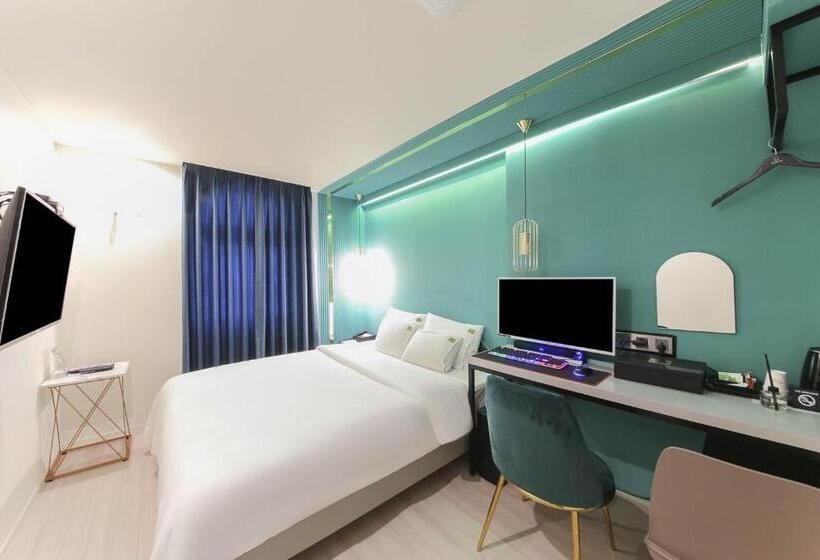 디럭스 룸 킹사이즈 침대, Nd 1226