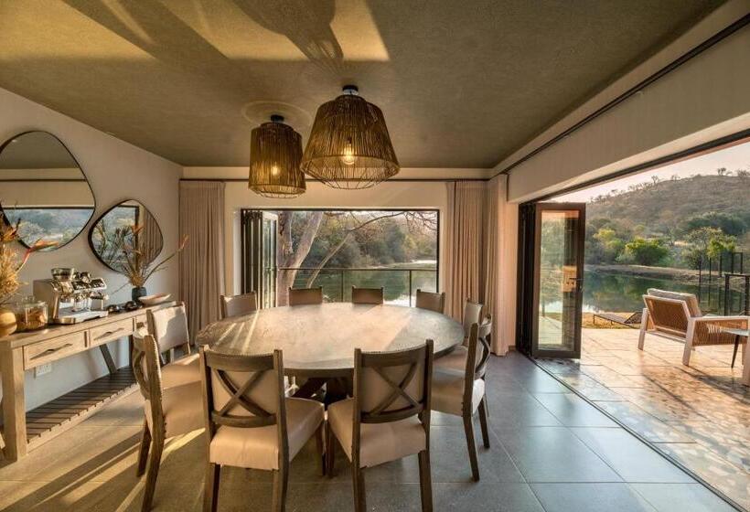 Family Suite, Riverhorse Lodge