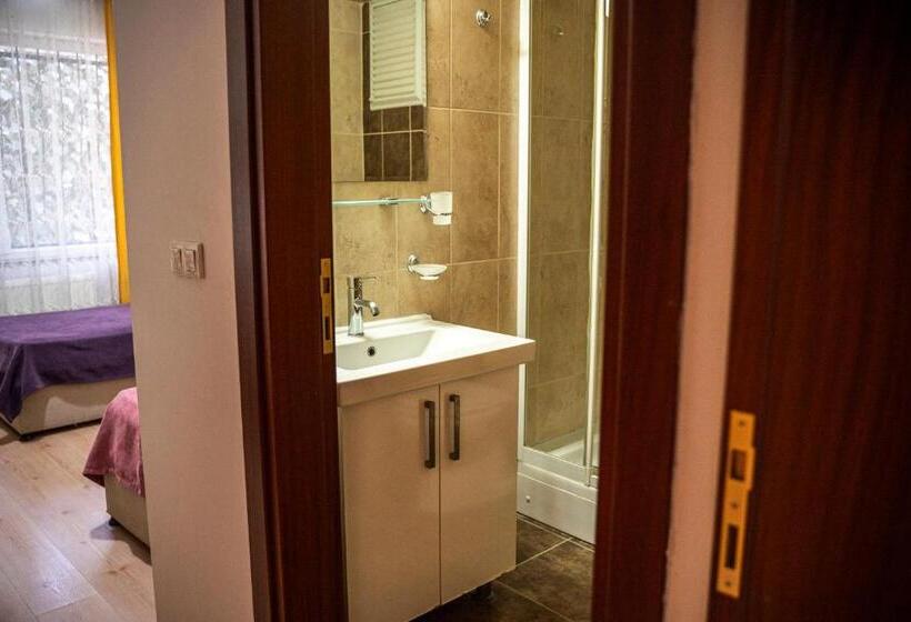 标准间, Sirin Residence