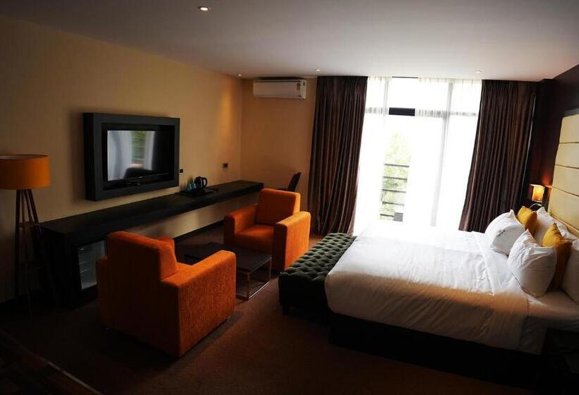 جناح ديلوكس مطل على الجبل, Viceroy Luxury Mountain Resort And Spa