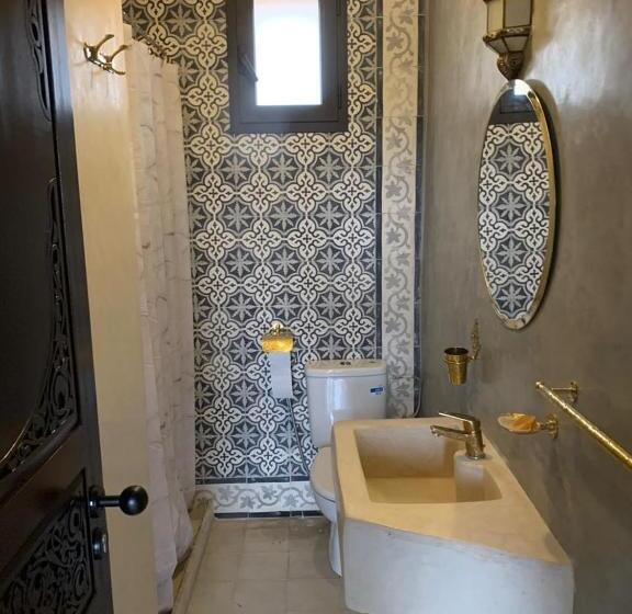 اتاق استاندارد با چشم‌انداز باغ, Riad Timskrine