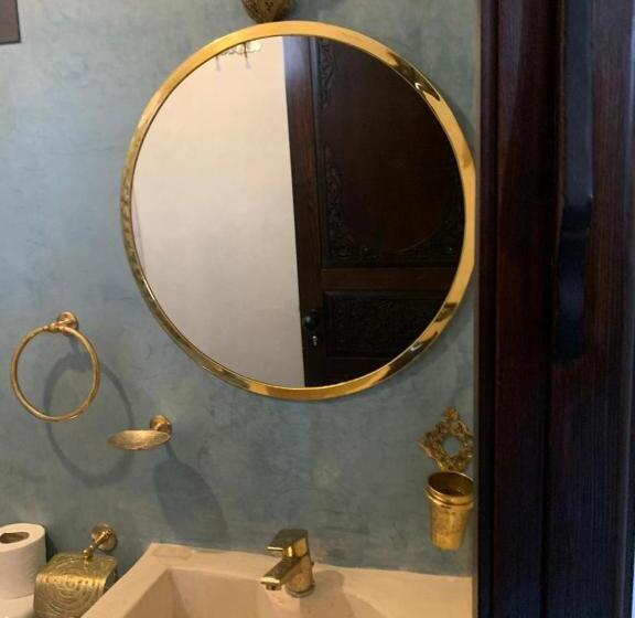 اتاق استاندارد با چشم‌انداز استخر, Riad Timskrine