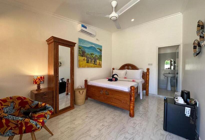 חדר דלוקס, Shivo Guest House