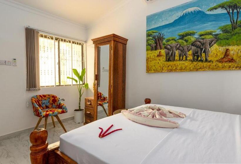 חדר דלוקס, Shivo Guest House