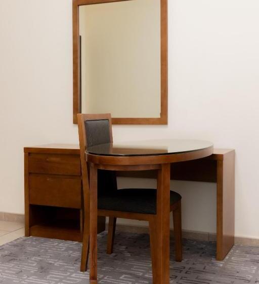 침실 3개 아파트, أيام للشقق المخدومة