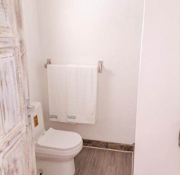 اتاق استاندارد, Ahg Lion Beach Resort