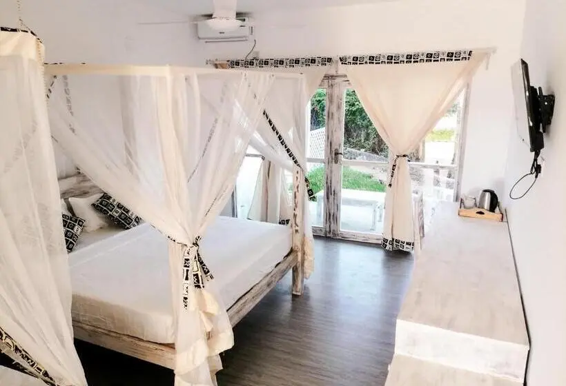 اتاق خانوادگی با چشمانداز دریا, Ahg Lion Beach Resort