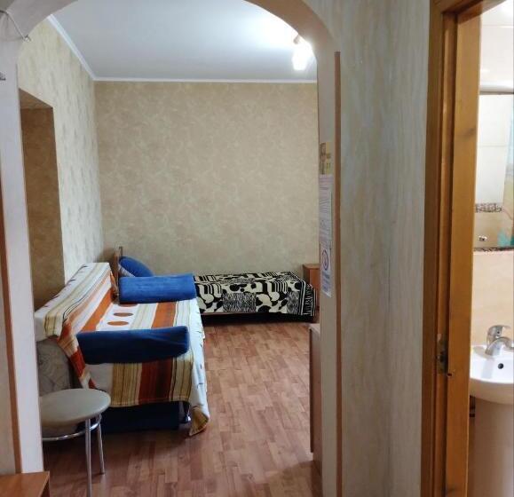 스위트, готель стефанія