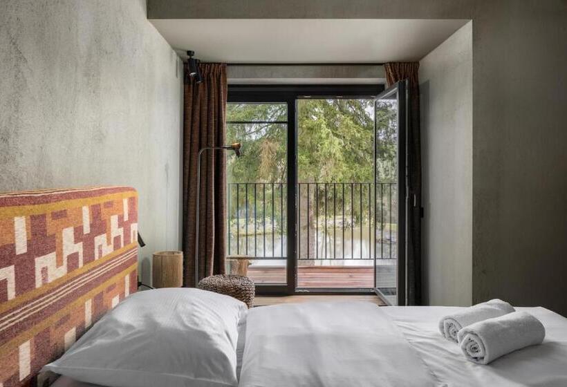 Номер Стандарт, Hillview Hotel Grandvoir