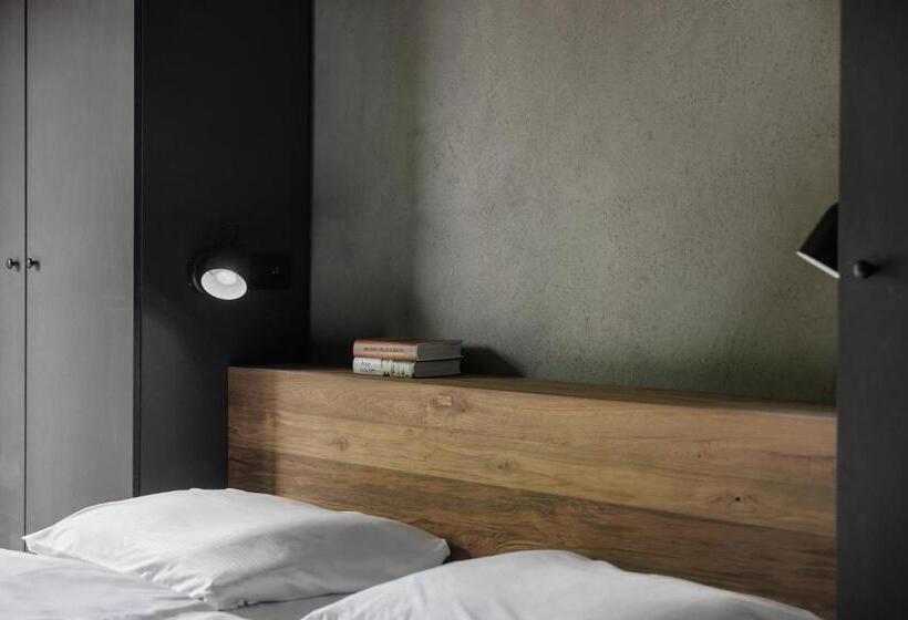 四人标准间, Hillview Hotel Grandvoir