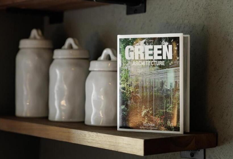 四人标准间, Hillview Hotel Grandvoir