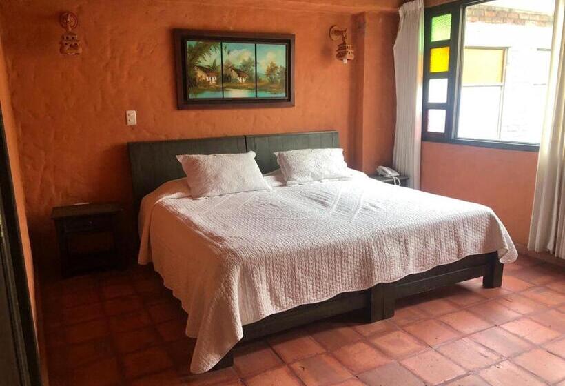 Chambre Standard Lit King Size, Compostella