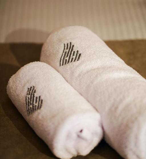 חדר סטנדרט, Heart