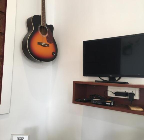 Дом 1 Спальня, Mars Jungle Adventure Stud Farm With Private Jacuzzi