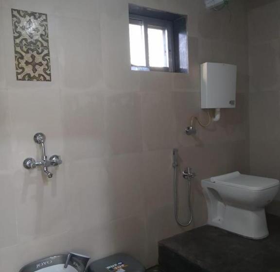 Family Suite, Mars Jungle Adventure Stud Farm With Private Jacuzzi