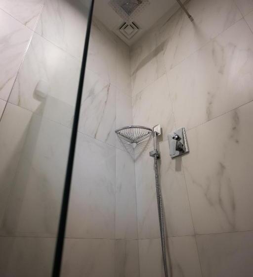 اتاق لوکس, Zagorod