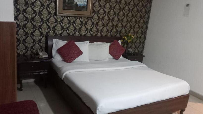 اتاق لوکس, Luxury One