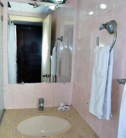 اتاق استاندارد, Luxury One